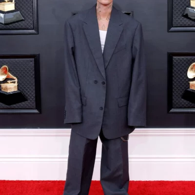 justin-bieber-grammy-2022-suit