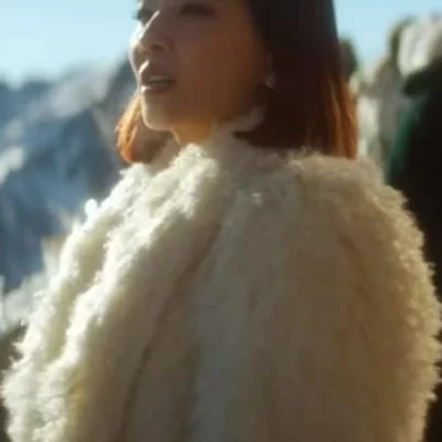 Jing Lusi Heart of Stone White Fur Jacket