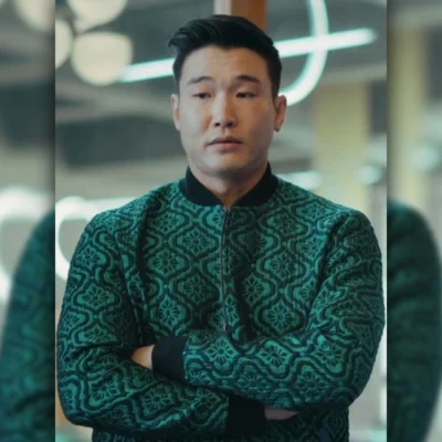 Loot-Season-2-Joel-Kim-Booster-Nicholas-Bomber-Jacket