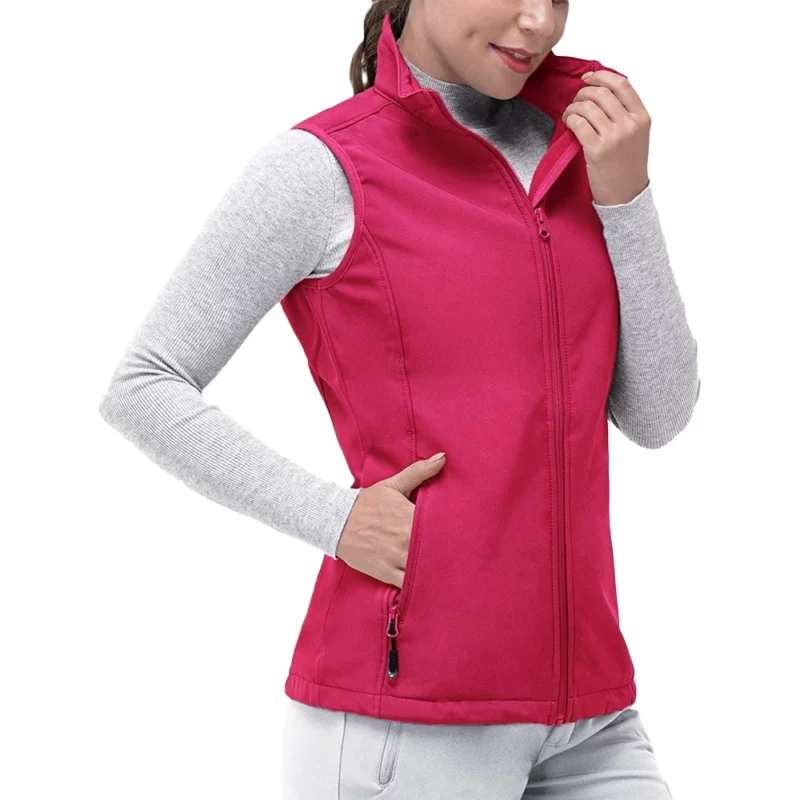 Hacks S03 Deborah Vance Jean Smart Vest