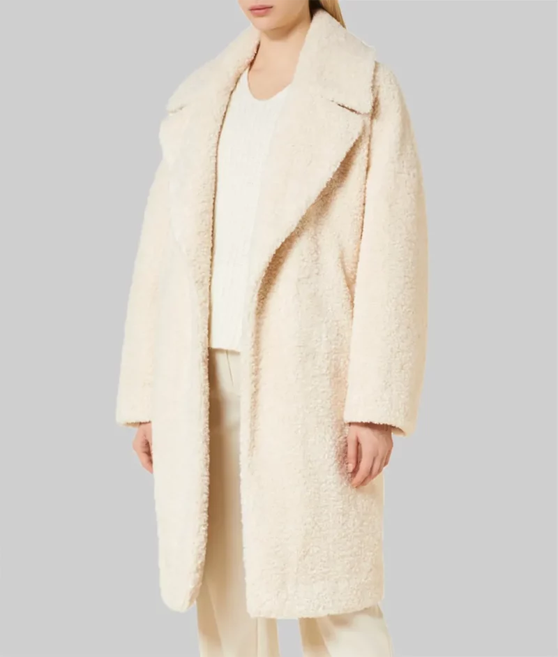 Emily aRatajowski White Faux Fur Coat