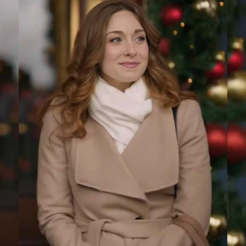 Jessie-Twas-the-Date-Before-Christmas-Amy-Groening-Coat