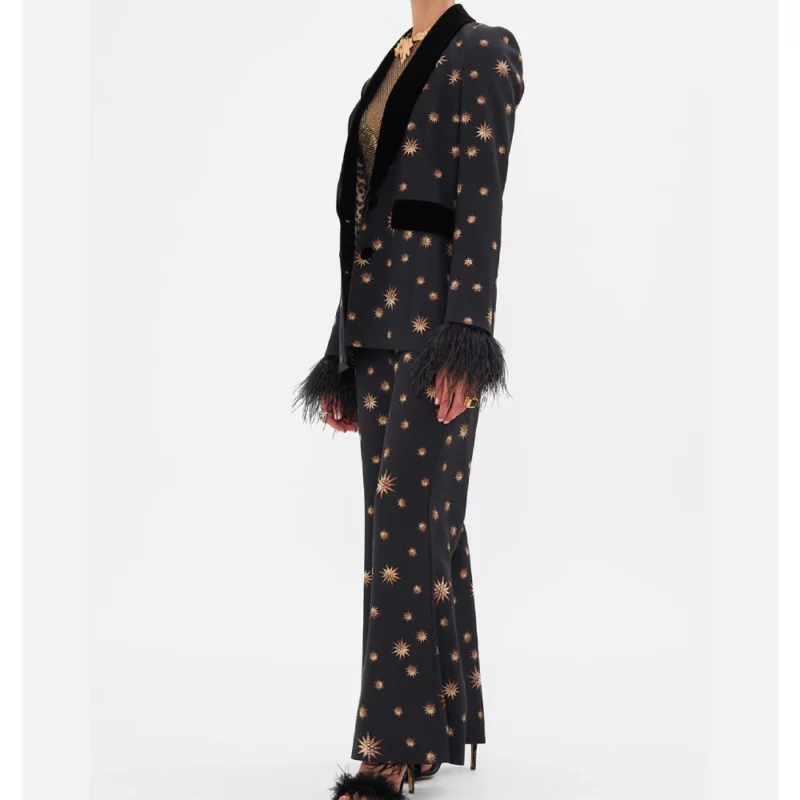 Only Murders in the Building Star Suit