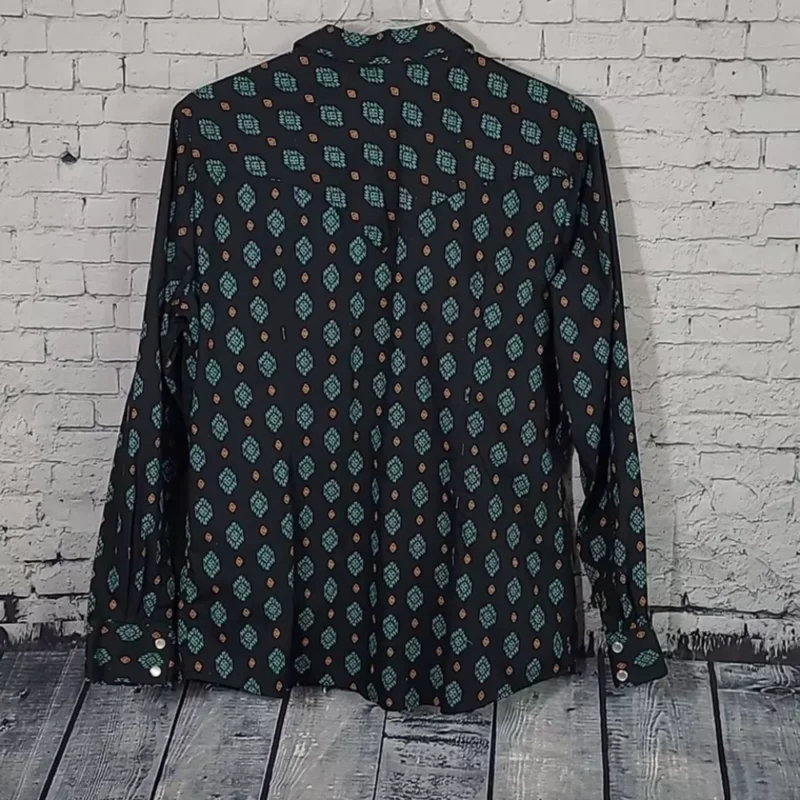 Beth-Dutton-Kelly-Reilly-Black-Green-Printed-Shirt