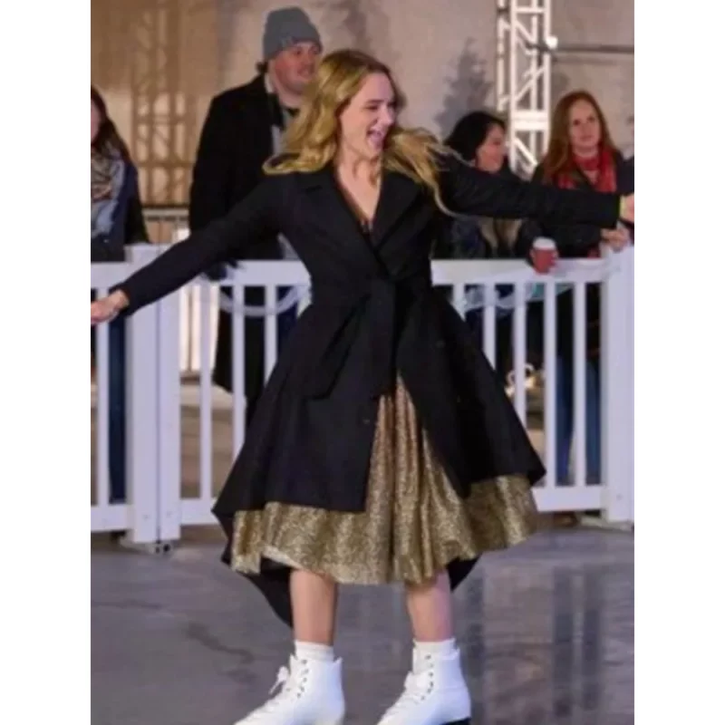 Holiday-Touchdown-A-Chiefs-Love-Story-Hunter-King-Black-Coat