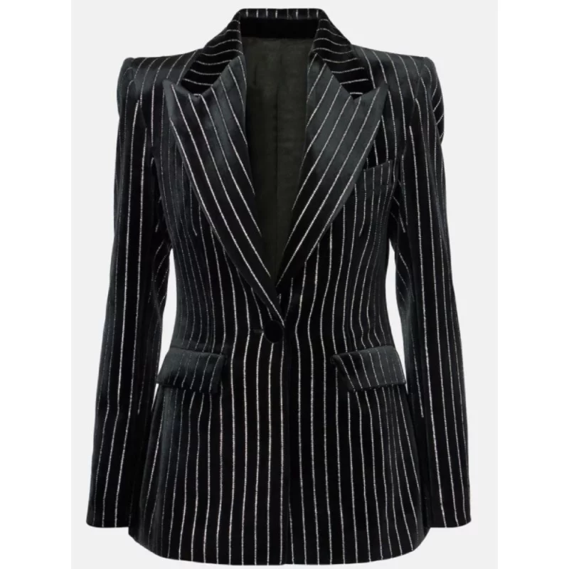 Kelsea-Ballerini-Black-Pinstripe-Blazer-1