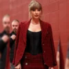 Taylor-Swift-Chiefs-Broncos-Blazer