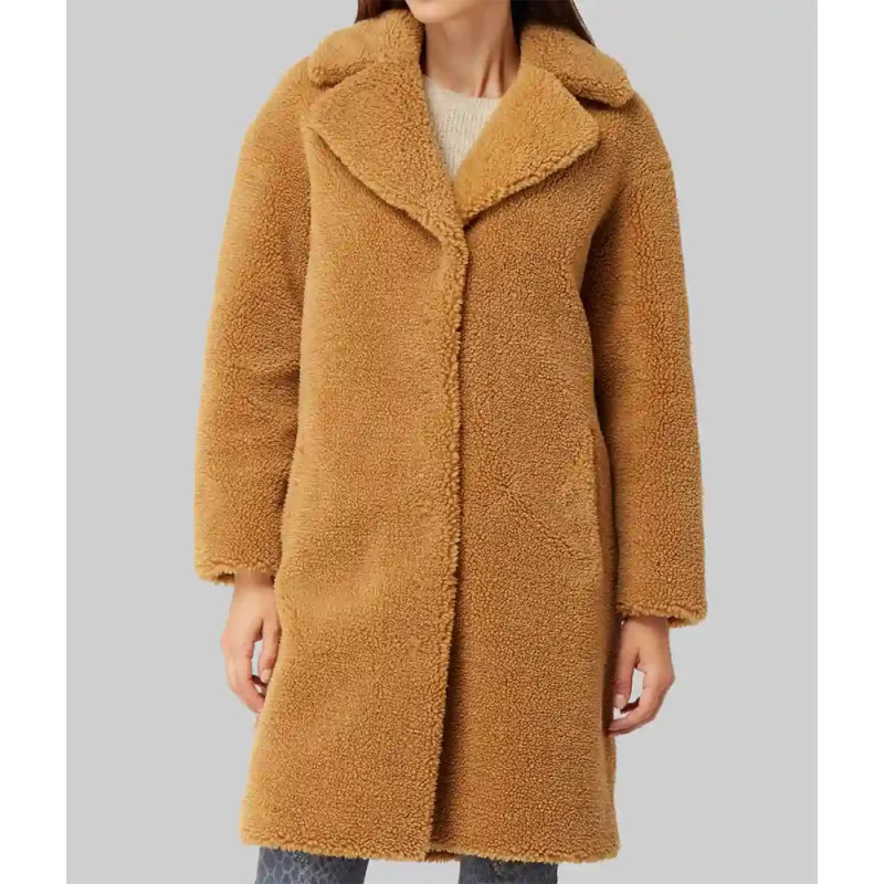 We-Live-in-Time-Almut-Florence-Pugh-Shearling-Coat