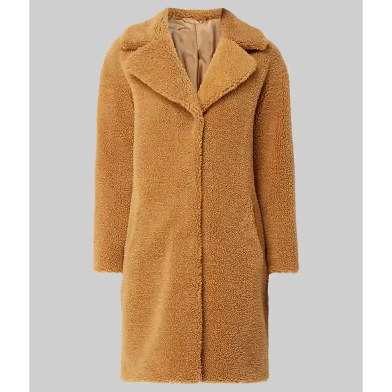 We-Live-in-Time-Florence-Pugh-Shearling-Coat-1