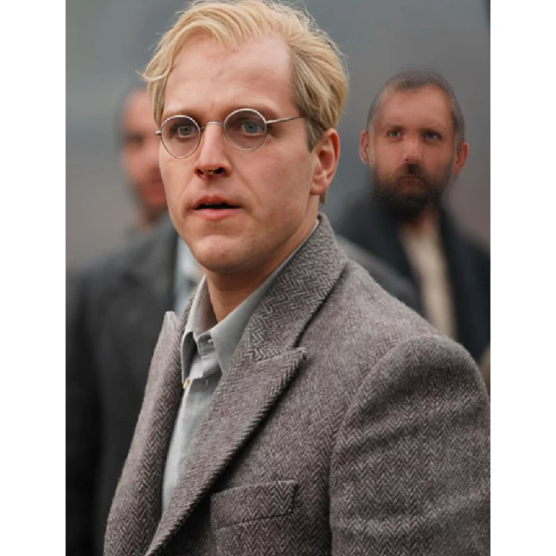 Bonhoeffer-Pastor-Spy-Assassin-Dietrich-Bonhoeffer-Grey-Coat