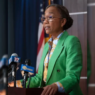 Will Trent S03 Sonja Sohn Blazer