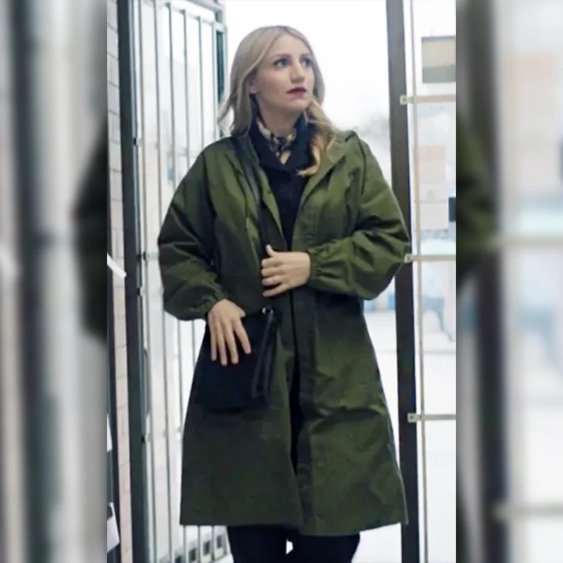 Happy Face Season 01 Melissa Annaleigh Ashford Coat