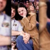 Selena Gomez New York knicks Game Brown Coat