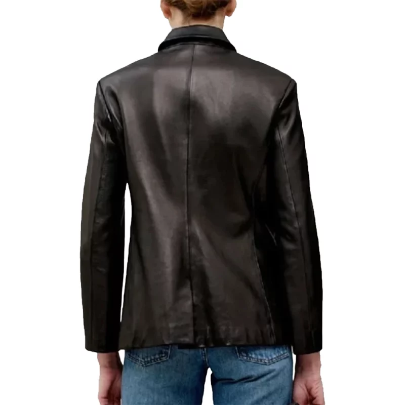 Jennifer Lawrence This New York Cool Girl Brand Warner Black Blazer