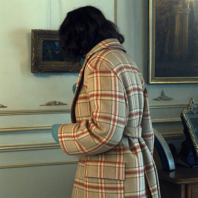 Nine Perfect Strangers Annie Murphy Coat