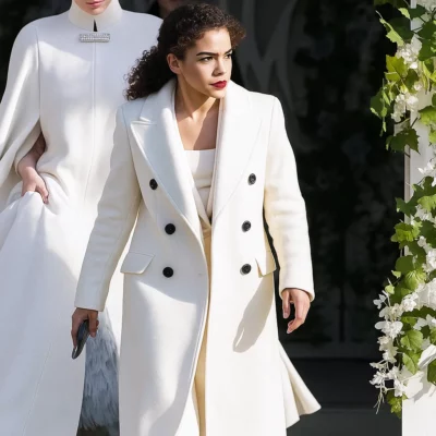 Antonia Gentry Ginny & Georgia White Coat