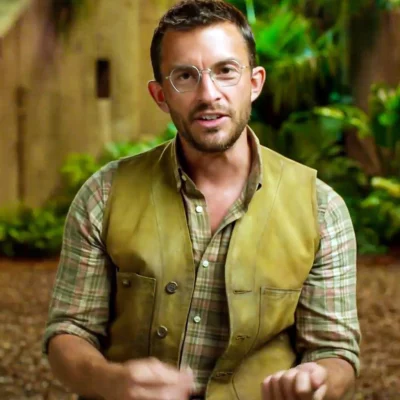 Jonathan Bailey JurassicWorld Rebirth Dr. Henry Loomis Vest