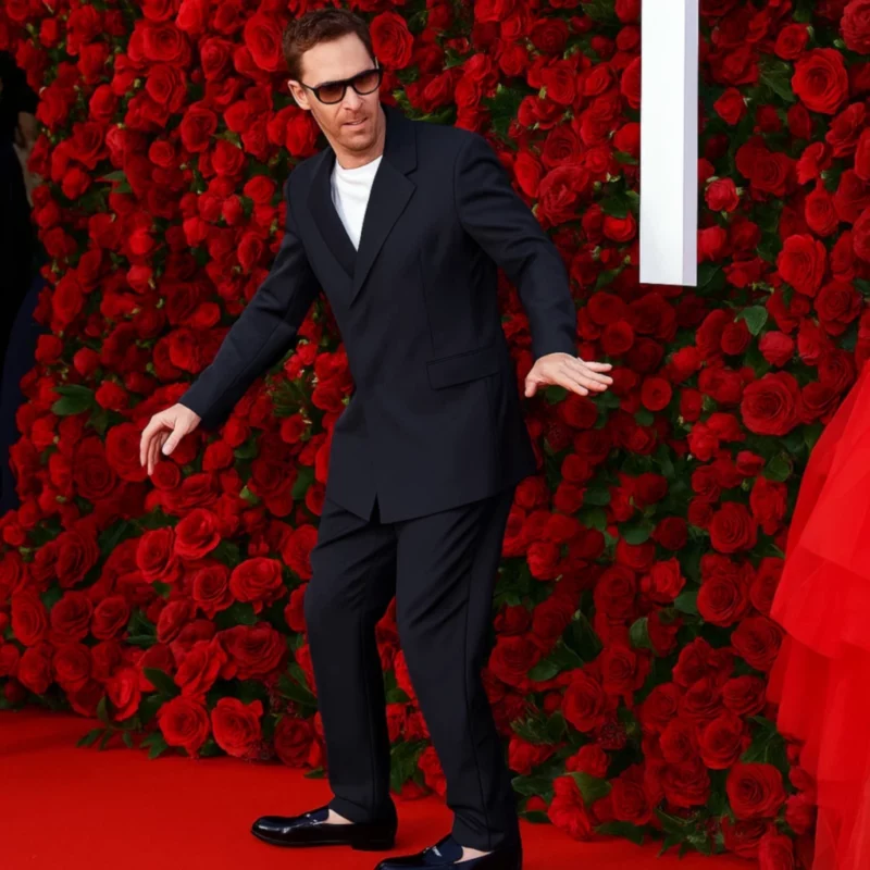 Benedict The Roses UK Premiere Suit