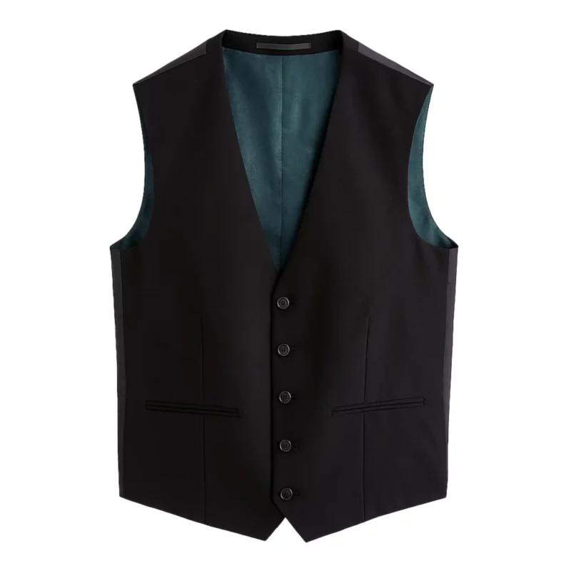 Dave Franco You See Me 2025 Vest