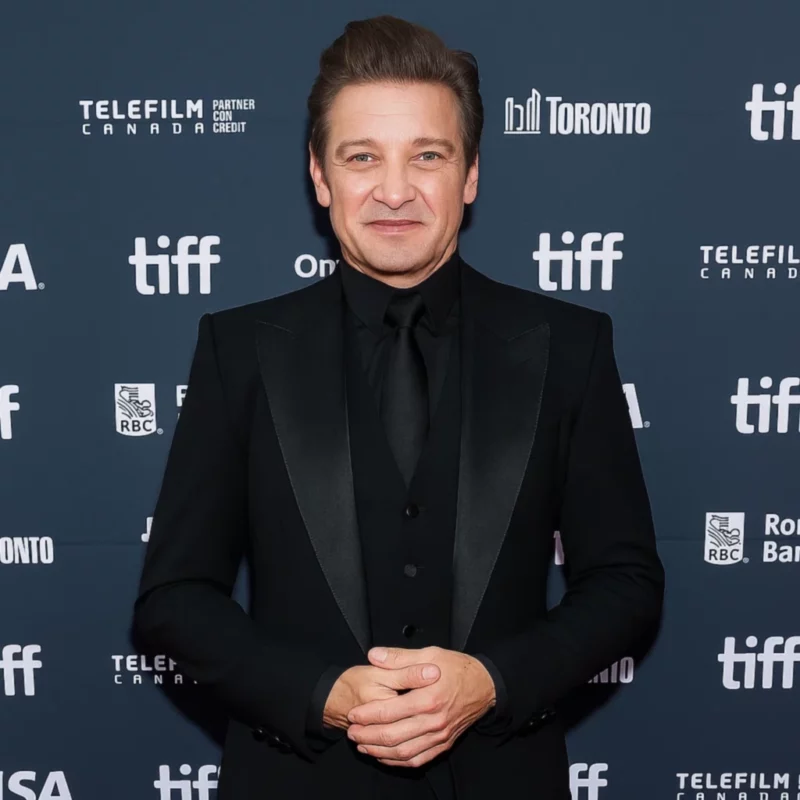 Jeremy Renner Wake Up Dead Man Suit