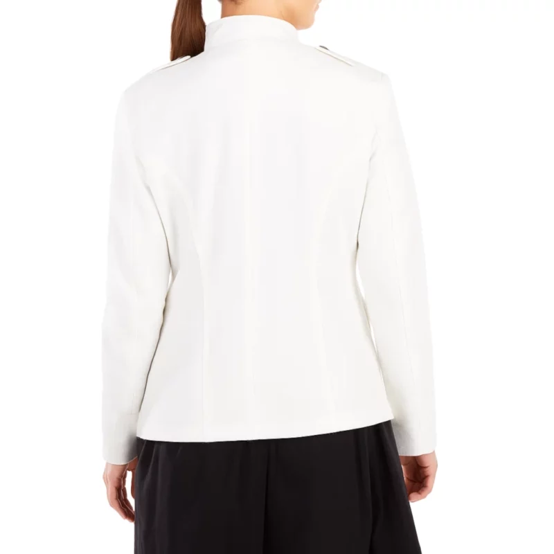 Laura The Girlfriend S01 Robin Wright White Jacket