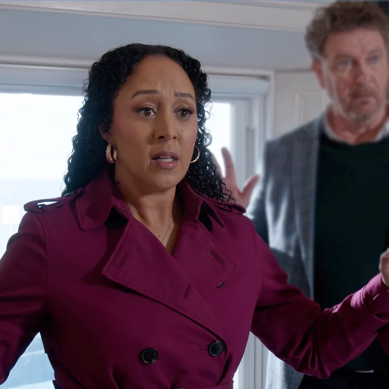 2Haunted Harmony Mysteries Buried At C Mowry Purple Coat