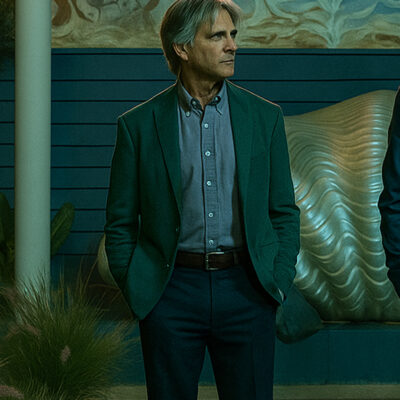 Billy Crudup Jay Kelly Blazer