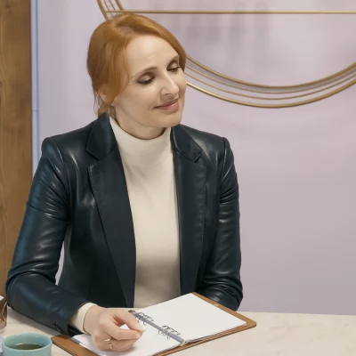 Cristina Castano Nails Blazer