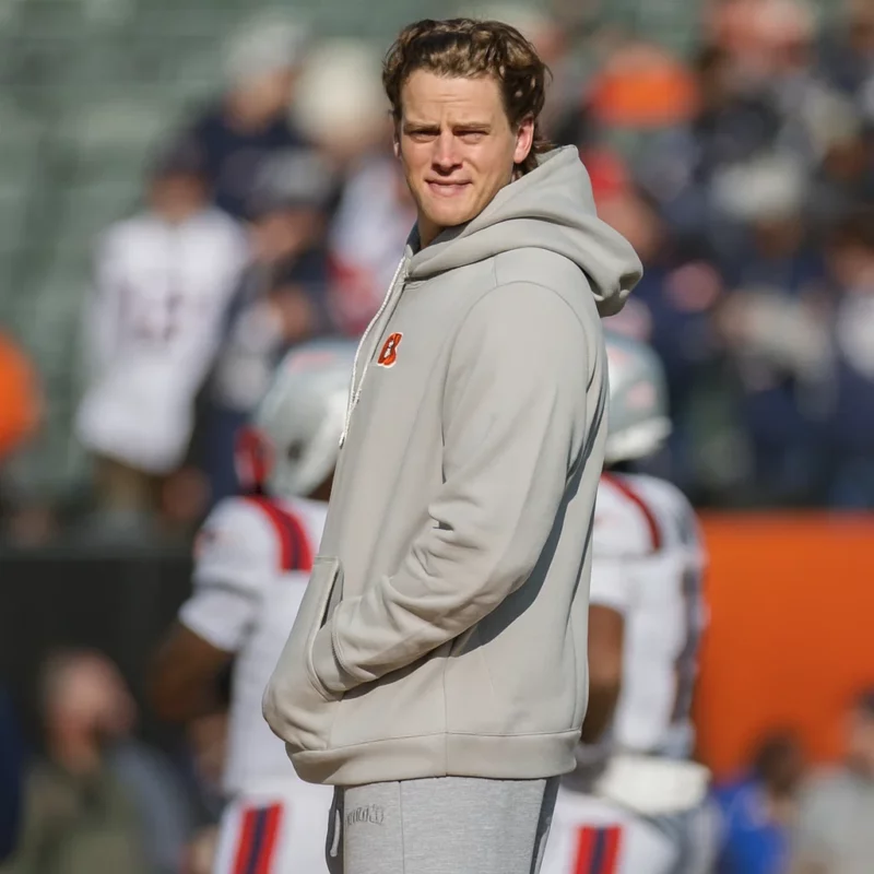 Cincinnati Bengals Sideline Joe Burrow Grey Pullover Hoodie