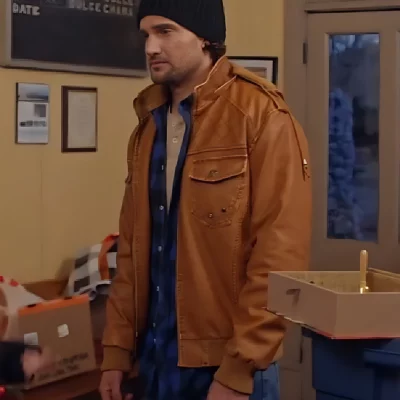 Dane Woods The Spirit Of Christmas Station Chase Garland Brown Leather Jacket