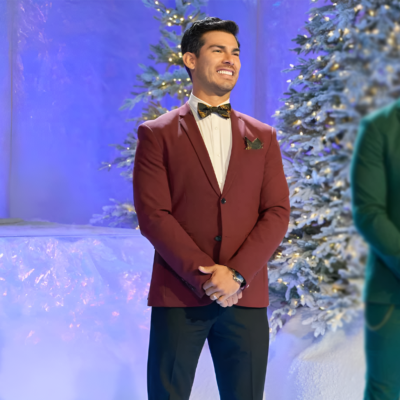 Finding Mr. Christmas S02 Angel Garet Blazer