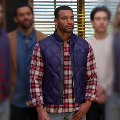 Finding Mr. Christmas S02 Marcus Brodie Vest