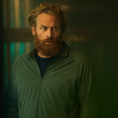 Kristofer Hivju The Iris Affair S01 Jensen Grey Jacket (3)