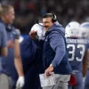 New England Patriots Coach Mike Vrabel Blue Vest