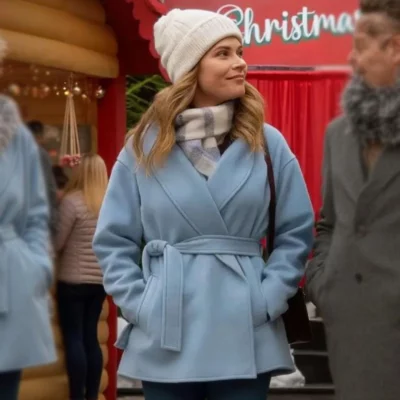 Single on the 25th Lyndsy Fonseca Blue Coat