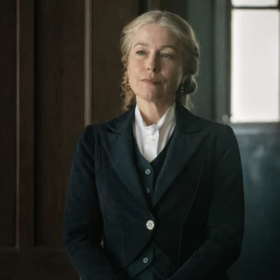 The Abandons Gillian Anderson Blazer