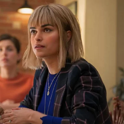 Watson S02 Eve Harlow Blazer