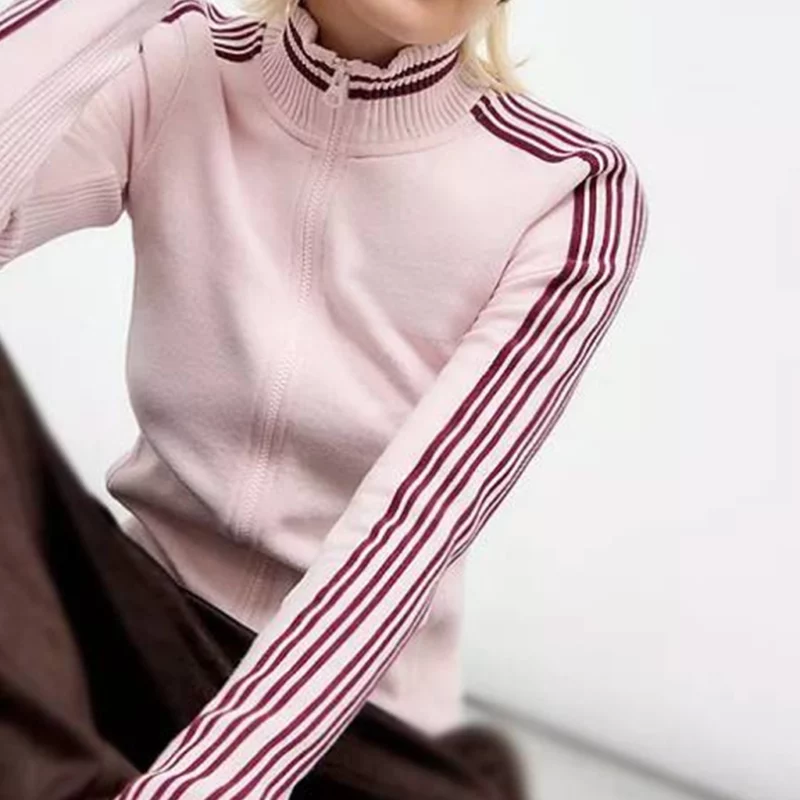 Girl Taken S01 Lily Riser Tallulah Evans Pink Jacket