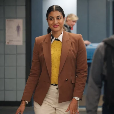 Animal Control S04 Vella Lovell Brown Blazer