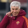 Head Coach Gian Piero Gasperini Red Hooded Coat