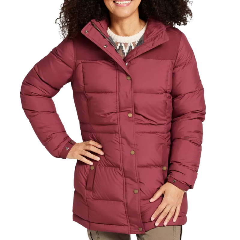 Home Town S10 Host Erin Napier Red Coat model style