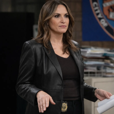 Law and Order SVU S27 Mariska Hargitay Black Blazer