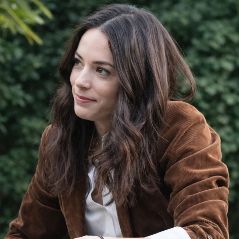 NCIS Origins S02 Lala Dominguez Mariel Molino Brown Blazer B