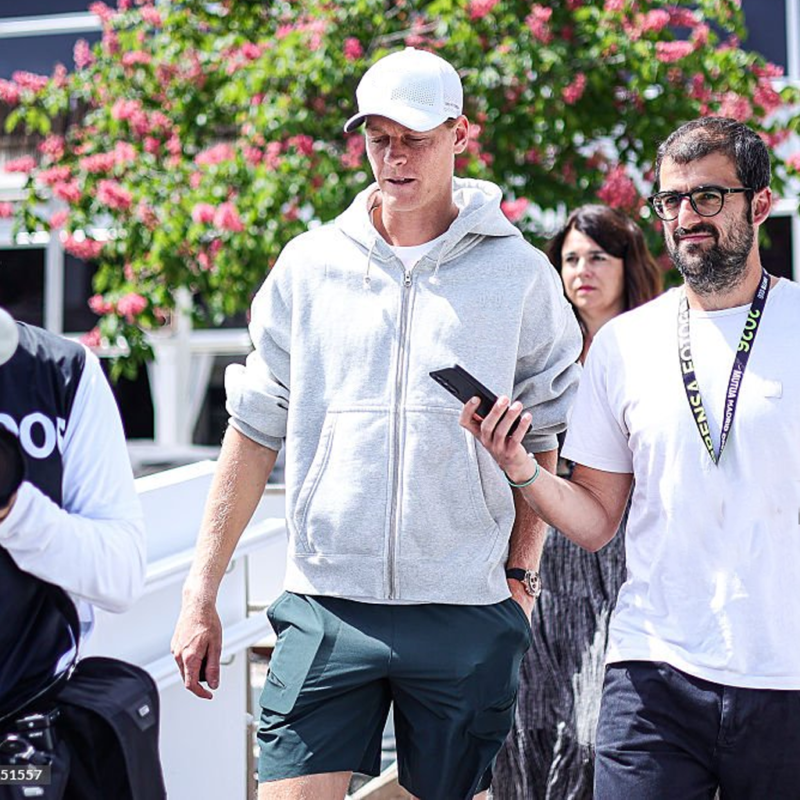 Mutua Madrid Open 2026 Jannik Sinner Hoodie outfit look
