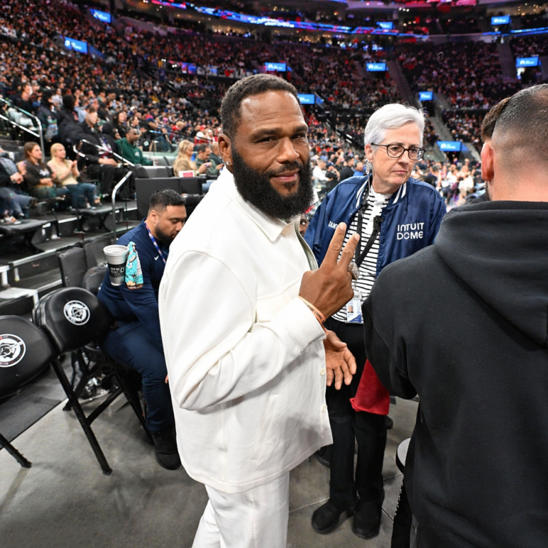 Play In Tournament 2026 Anthony Anderson Jacket fashion wear