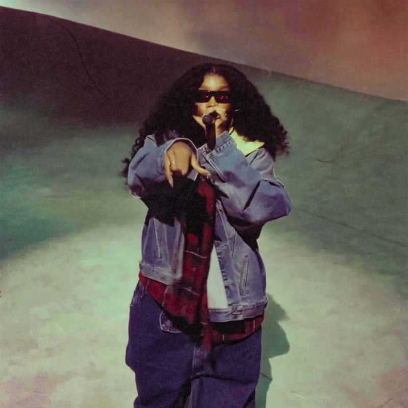 Coachella 2026 SZA Jacket outfit look
