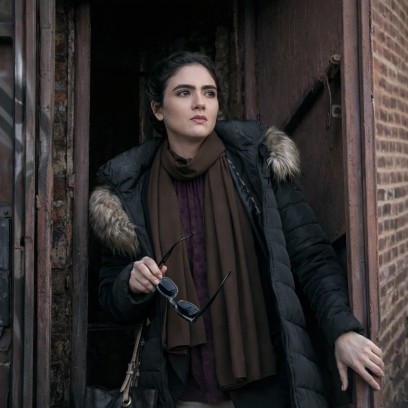 The Night Agent S02 Arienne Mandi Jacket street style