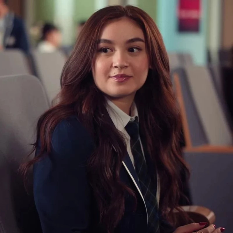 XO, Kitty S03 Anna Cathcart Blue Blazer fashion wear