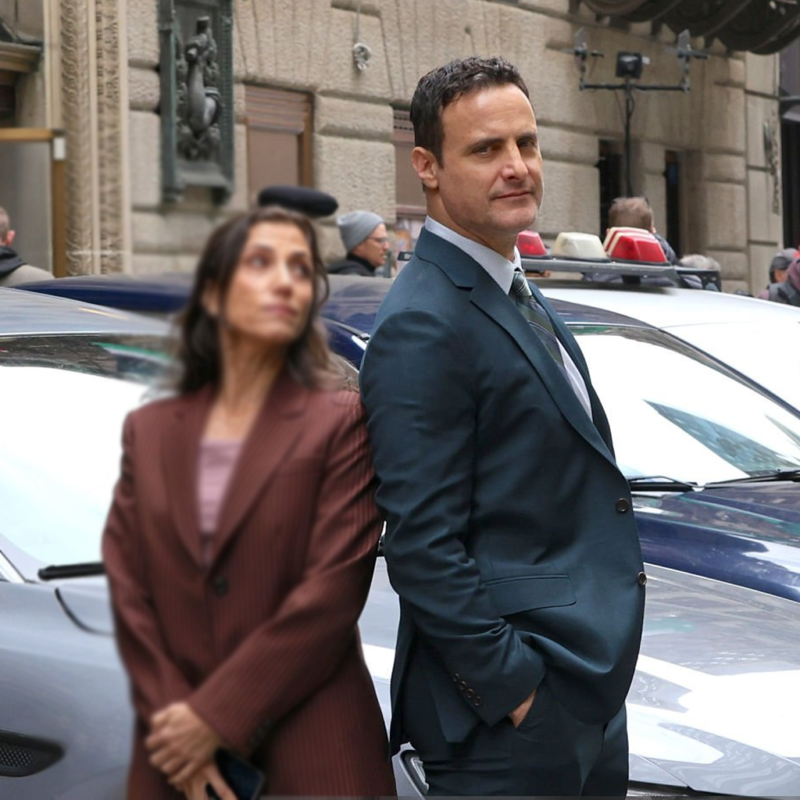 Dexter Resurrection S02 Dominic Fumusa Suit street style