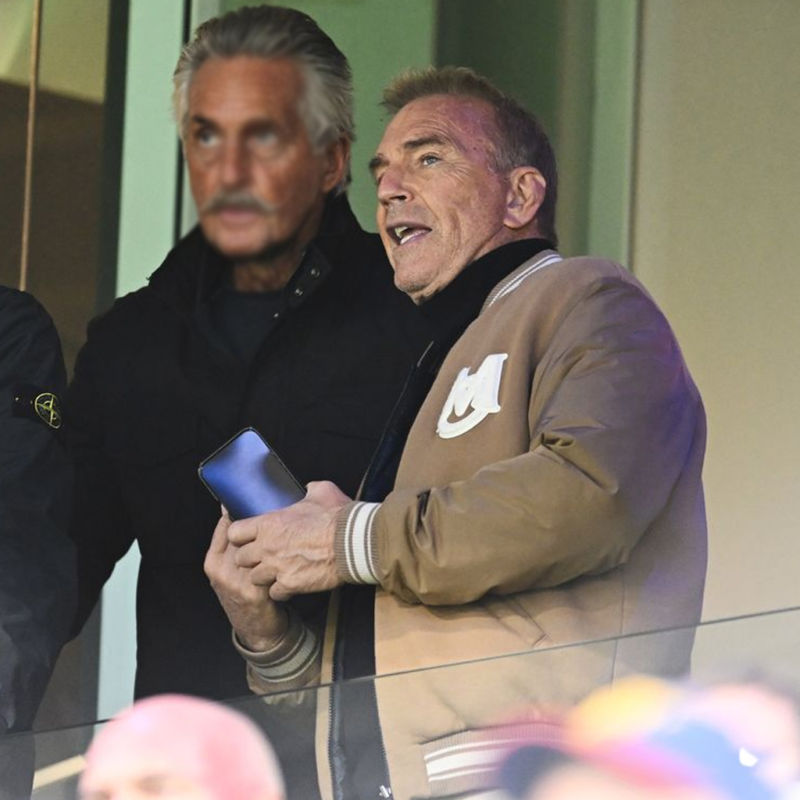 Gabba Kevin Costner Jacket outfit look